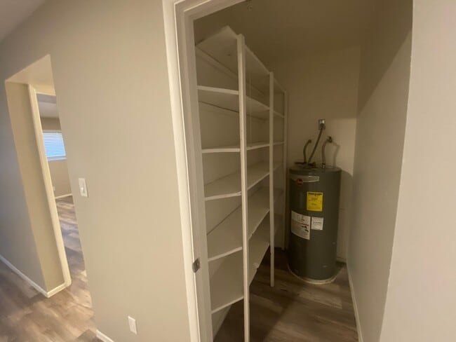 Floorplan - Devonshire Apartments