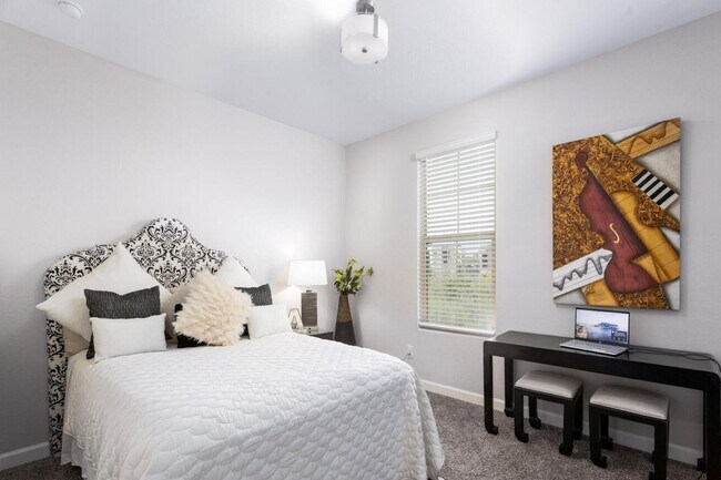 Building Photo - 18426 N 65th Pl