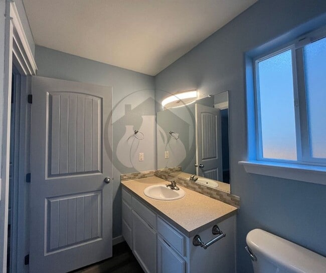 Building Photo - Single Level House- SE Salem