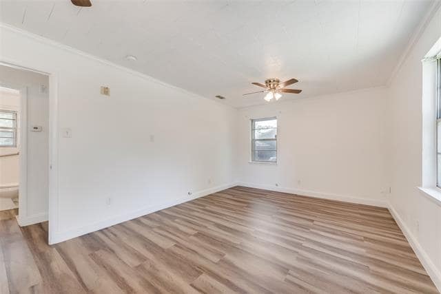 Building Photo - 1412 Woodcrest Dr