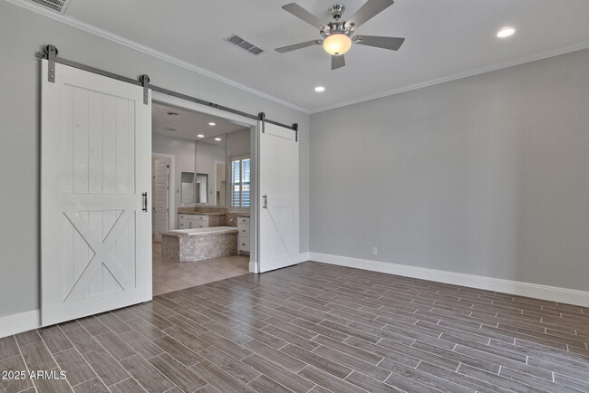 Building Photo - 26093 N 96th Ave