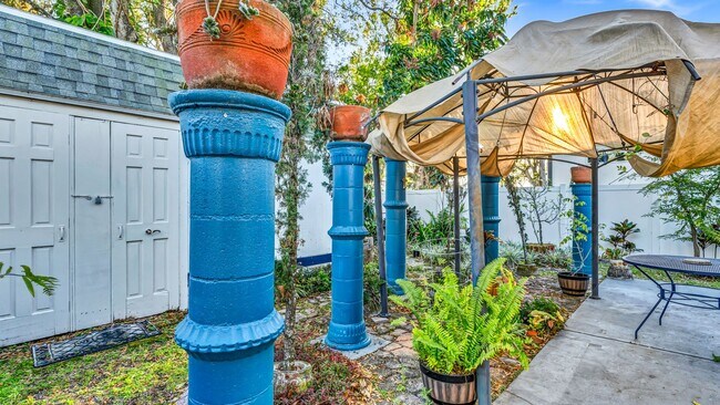 Building Photo - Charming 3-Bedroom Home in the Heart of We...