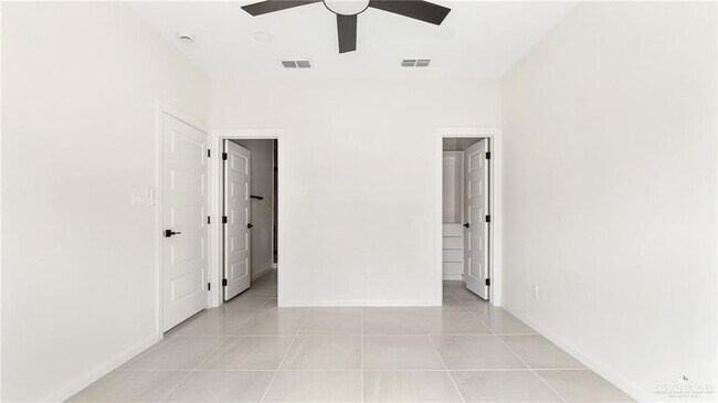Building Photo - 2609 Bald Cypress Dr