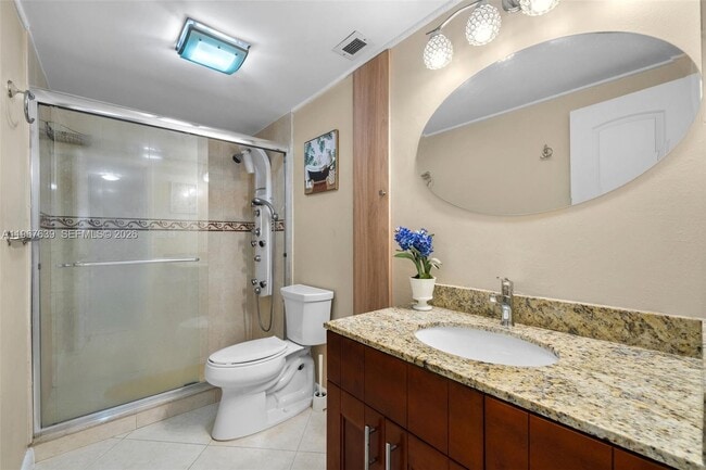 Building Photo - 300 Bayview Dr