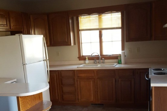 kitchen - 627 Trease Rd