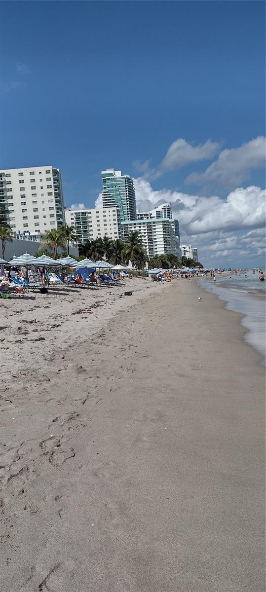 Building Photo - 1600 S Ocean Dr