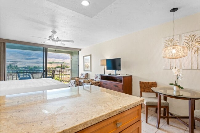 Building Photo - Lahaina Shores Furnished Studio Units Available Now!