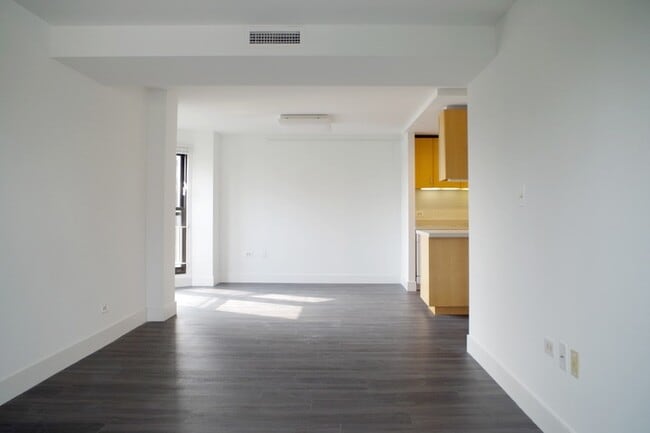 Floorplan - 1400 E. 57th Street