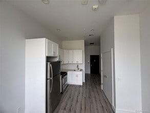 Building Photo - 316 Fulton Ave