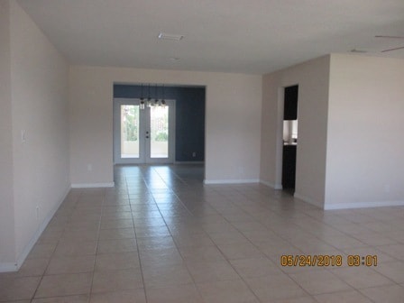 Building Photo - Gorgeous 3 Bedroom Beachside Home!