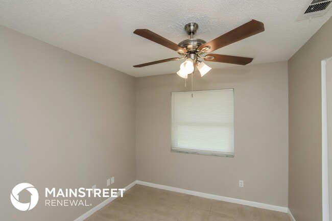 Building Photo - 995 Armstrong Rd SE