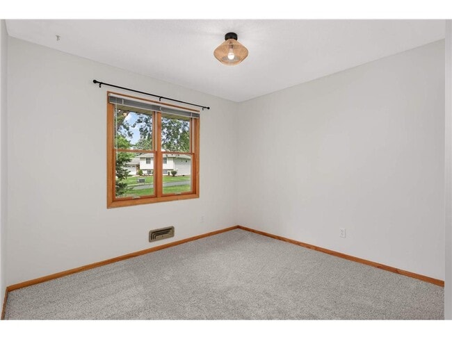 Building Photo - 14682 Dominica Ct