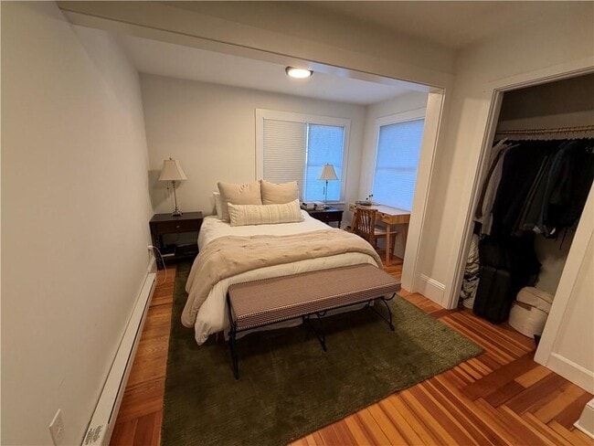 Building Photo - 16 Apthorp Ave