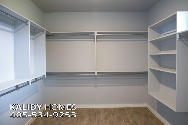 Building Photo - 17904 Salem Rd