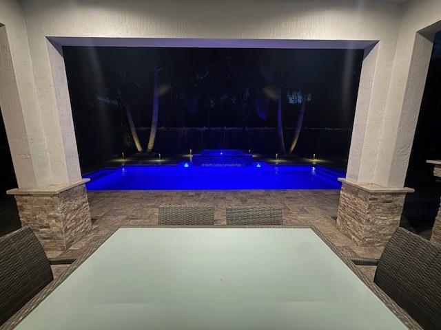 Building Photo - 7289 Stella Ln