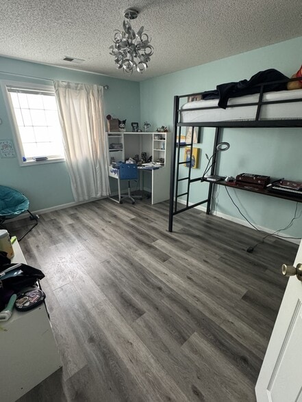 Building Photo - 13141 Gable Ln