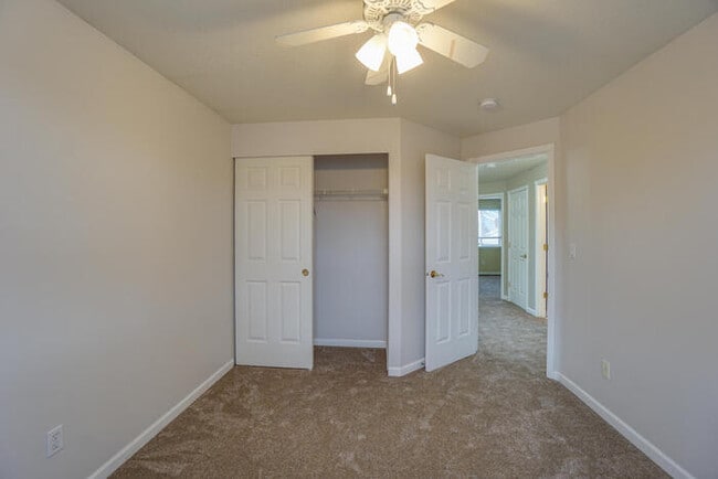 Building Photo - BEAUTIFUL FOUR BEDROOM LOCATED IN THE SHERWOOD SUB DIVISION