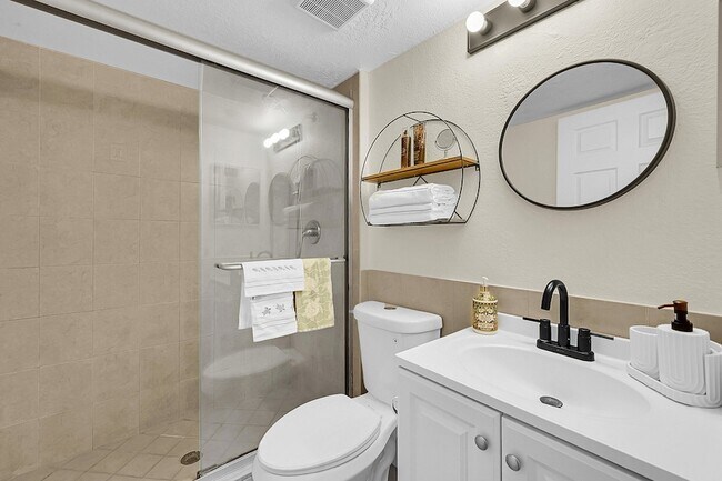 Building Photo - 9503 Boca Cove Cir