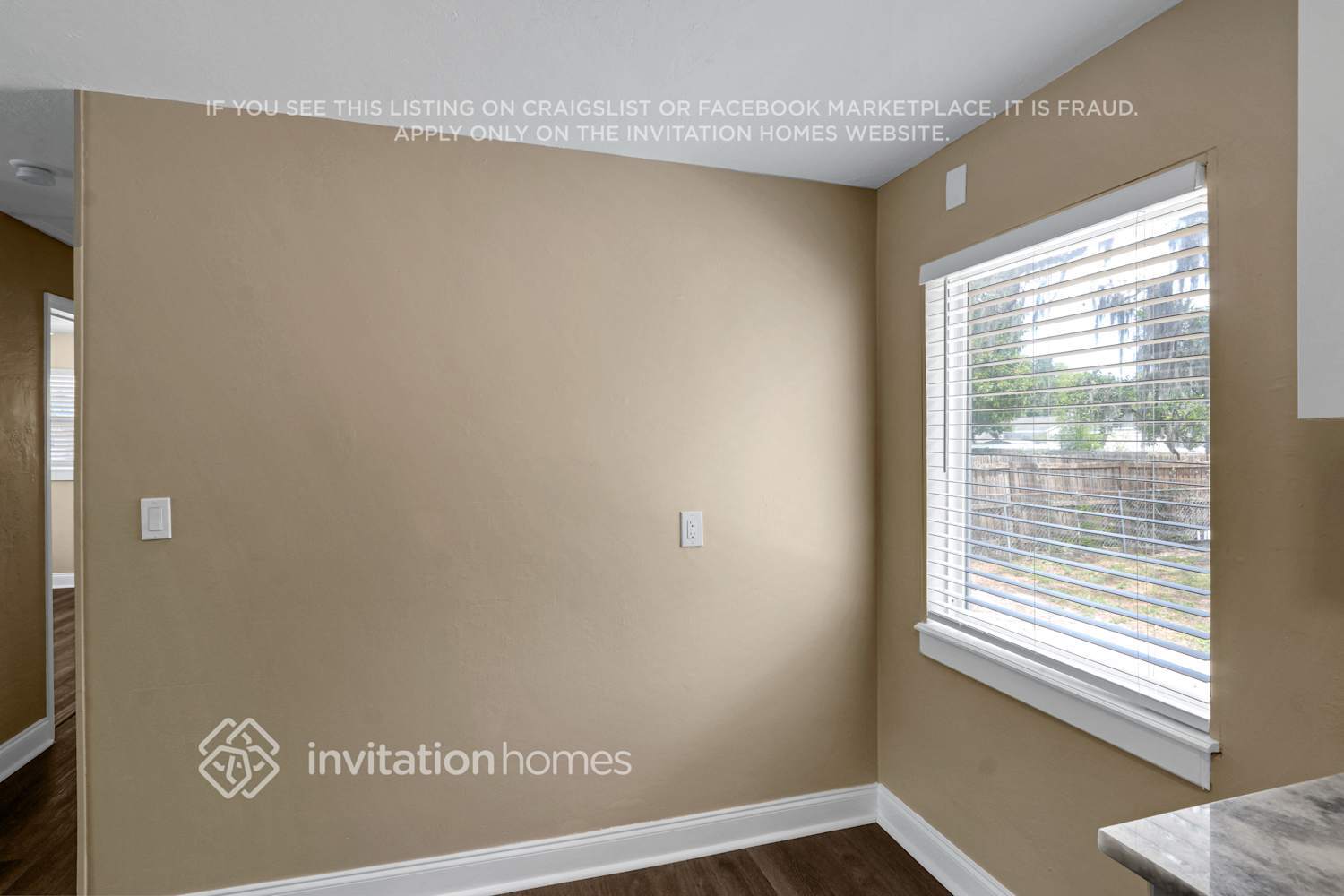 Building Photo - 424 4th St NW