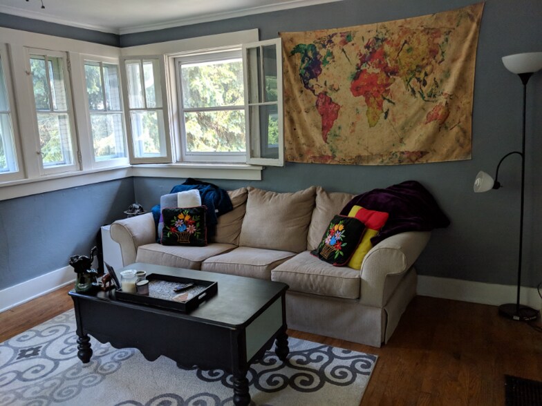 Building Photo - 57 Mayfield Ave