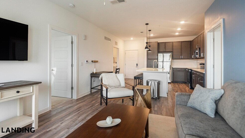 Building Photo - 4670 Merchants Park Cir