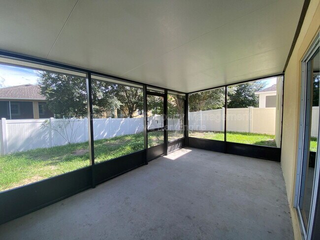 Building Photo - 2851 Moonstone Bend