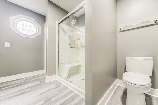 Building Photo - Fully Renovated Home in Gallatin, TN