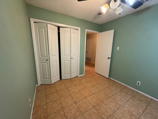 Building Photo - 10707 Lanshire Dr