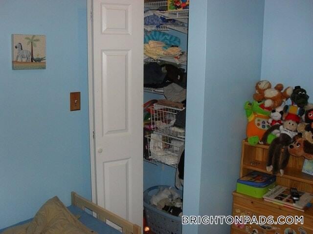 Building Photo - 7 Cypress Rd