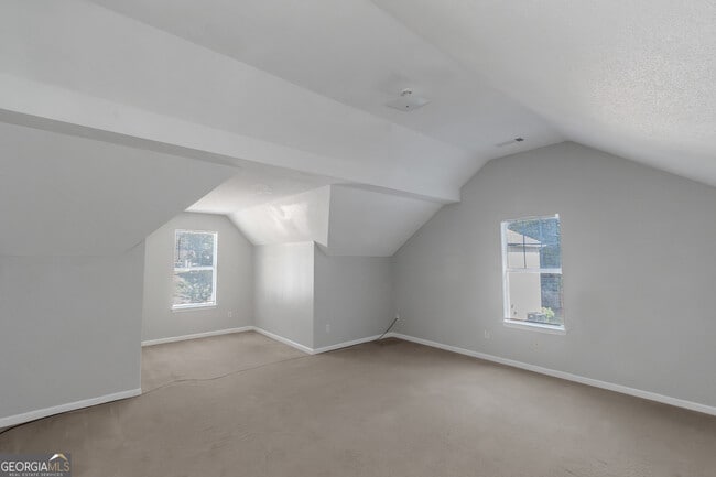 Building Photo - 10806 Misty Meadows Ct