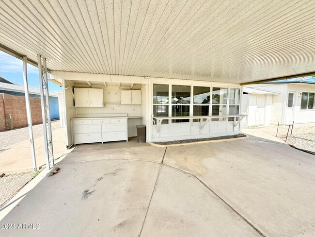 Building Photo - 11013 N 110th Dr