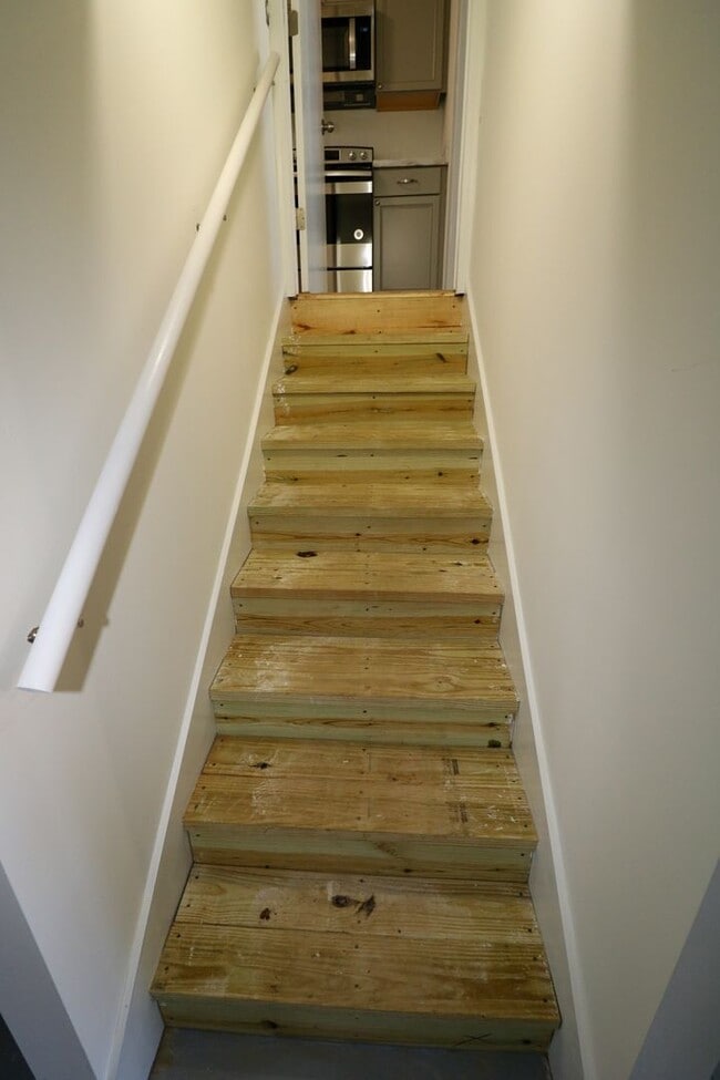 Building Photo - Adorable Pell City Home