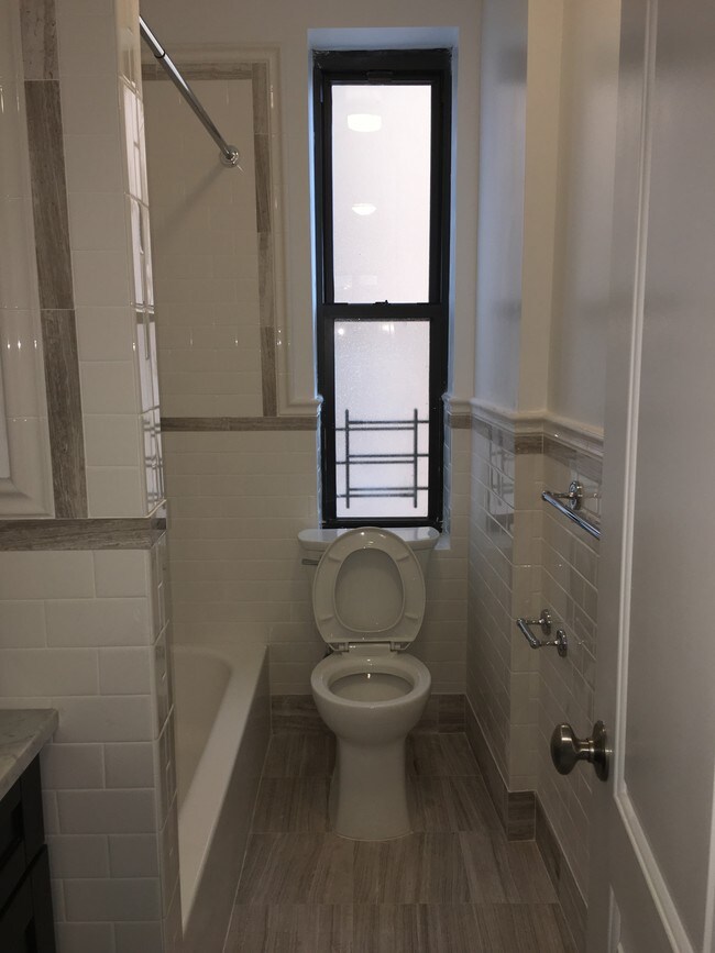 Floorplan - 658-666 West 188th