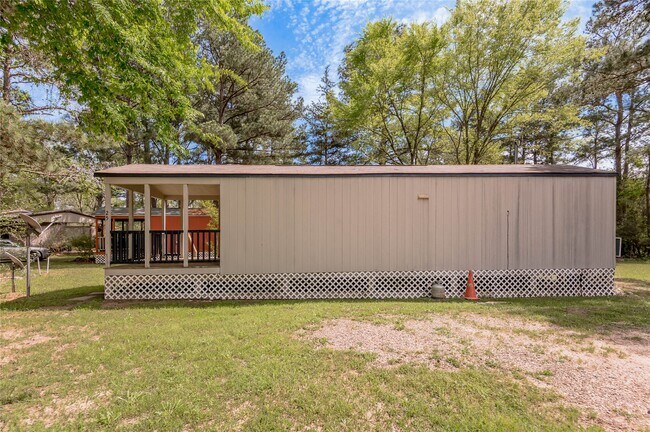 Building Photo - 25 Starlight Dr