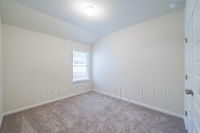 Building Photo - 9604 Eloquence Dr