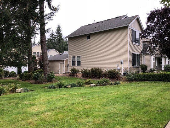 Building Photo - Upgraded Home in DuPont