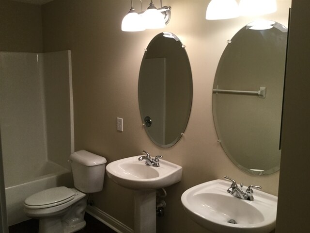 Building Photo - 3465 Winter Holly Dr