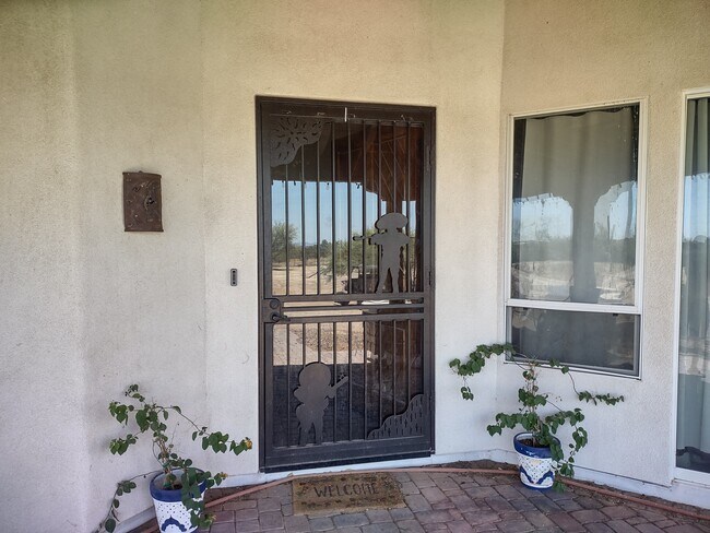 Building Photo - 1105 S 363rd Ave