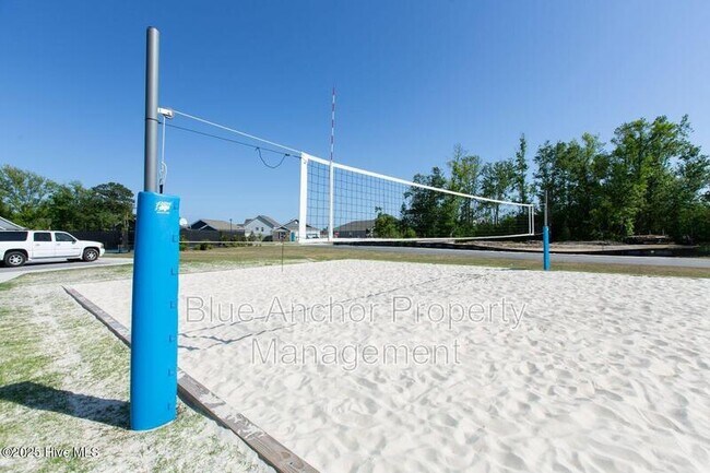 Building Photo - 103 S Grassland Rd