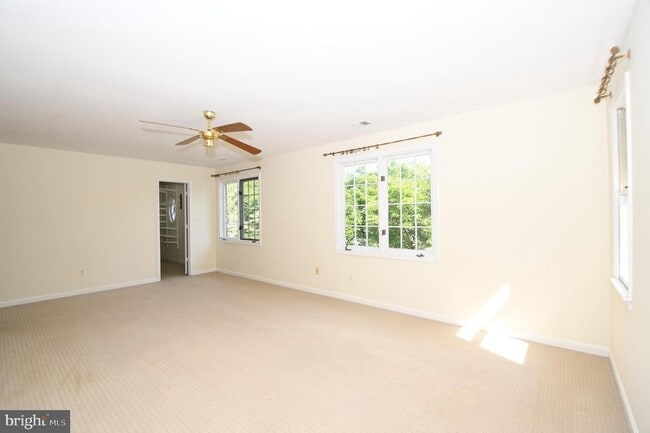 Building Photo - 26 Holly Leaf Ct