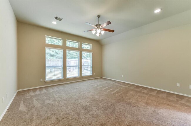 Building Photo - 248 Clementine Ct
