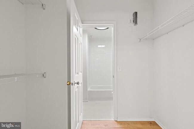 Building Photo - 1530 Spring Gate Dr.