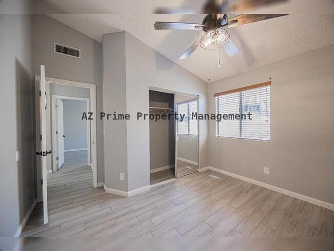 Building Photo - 8870 W Villa Rita Dr