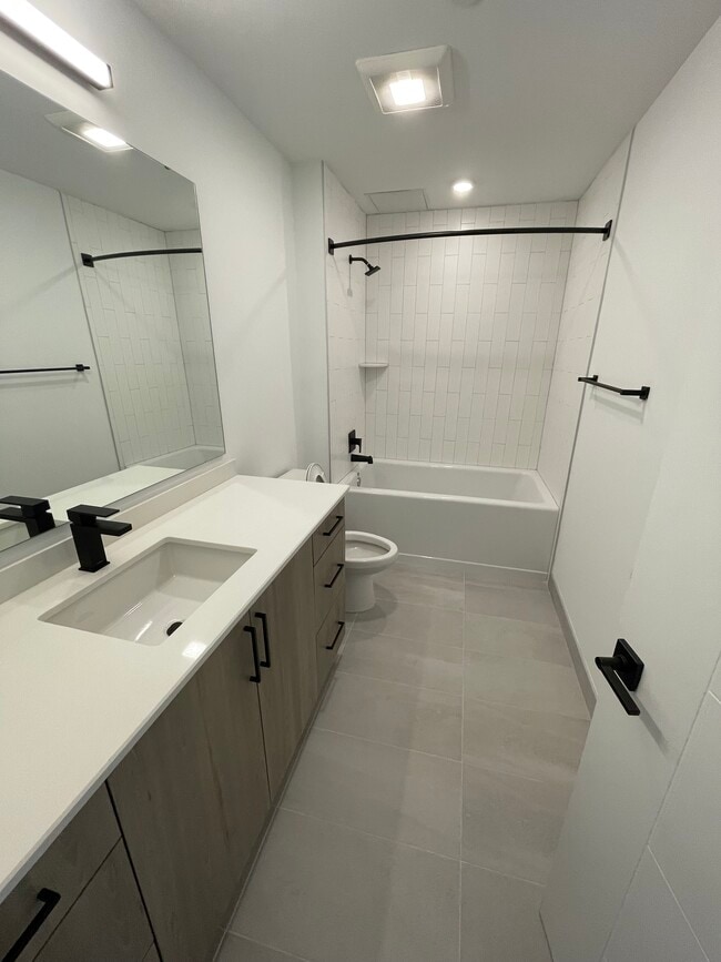 Building Photo - 63 NW 28th St