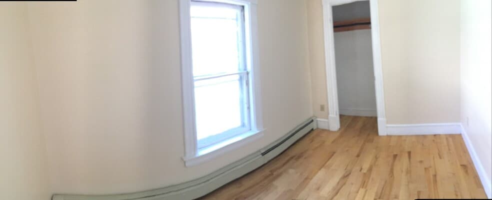 2nd fl side bdrm - 16 Booth St