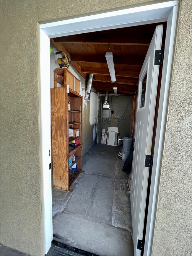 Building Photo - 7617 Prairie Mound Way