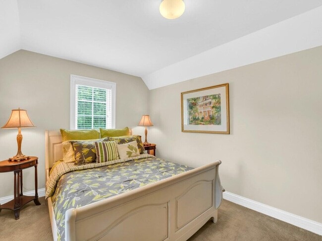 Building Photo - 106 Michigan Ct