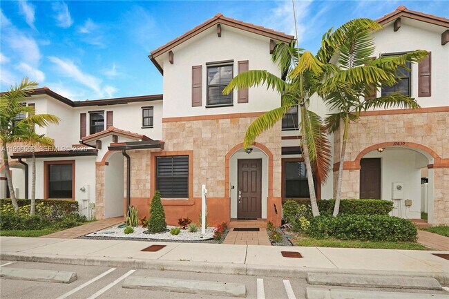 Building Photo - 10628 W 33rd Way