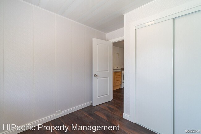 Building Photo - 2 br, 1 bath House - 87-346 Hakimo Rd B