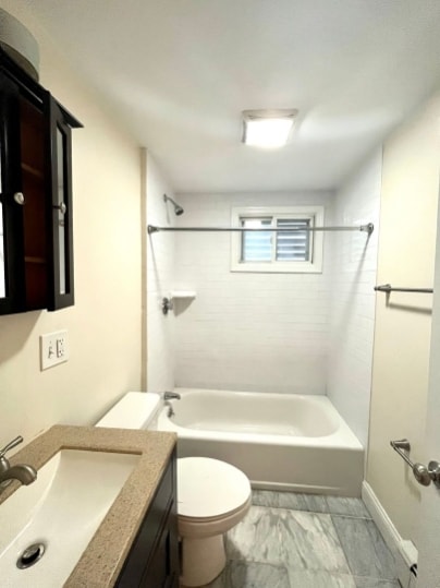 Building Photo - 206 Princeton St